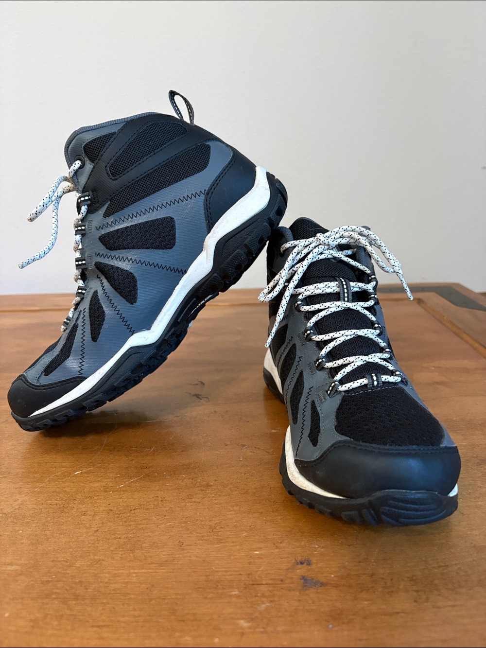 Columbia Peakfreak X2 Outdry Waterproof Boots Size 8
